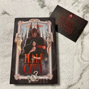 Fairyloot - Half City